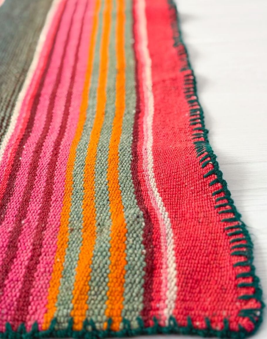 Alpaka İpi Renkli Kilim